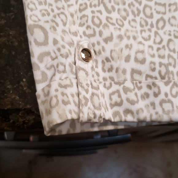 Pants - Picture 6 of 8